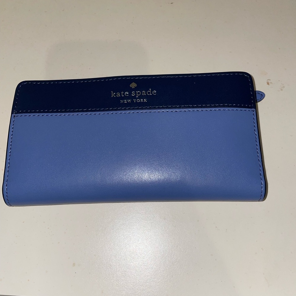 Kate spade compact wallet